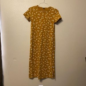 Old Navy floral maxi dress